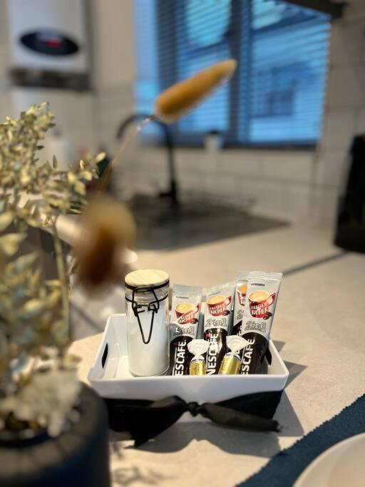 New Studio Apt Central》Private》 Free Parking》WiFi