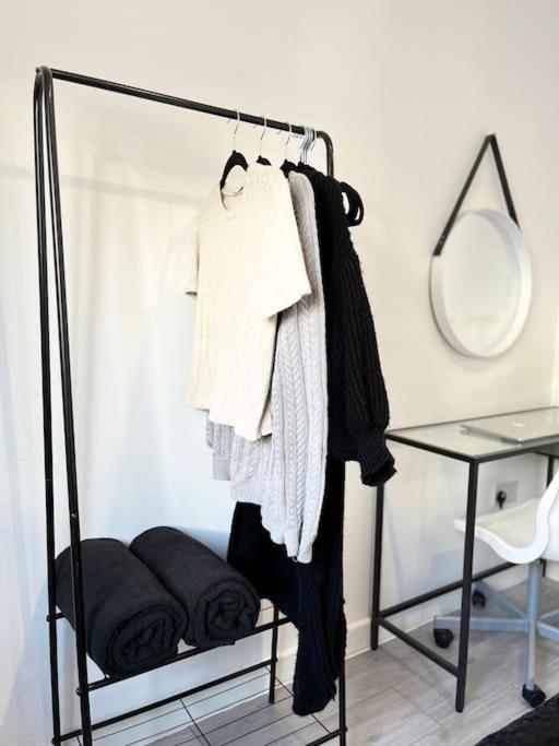 New Studio Apt Central》Private》 Free Parking》WiFi