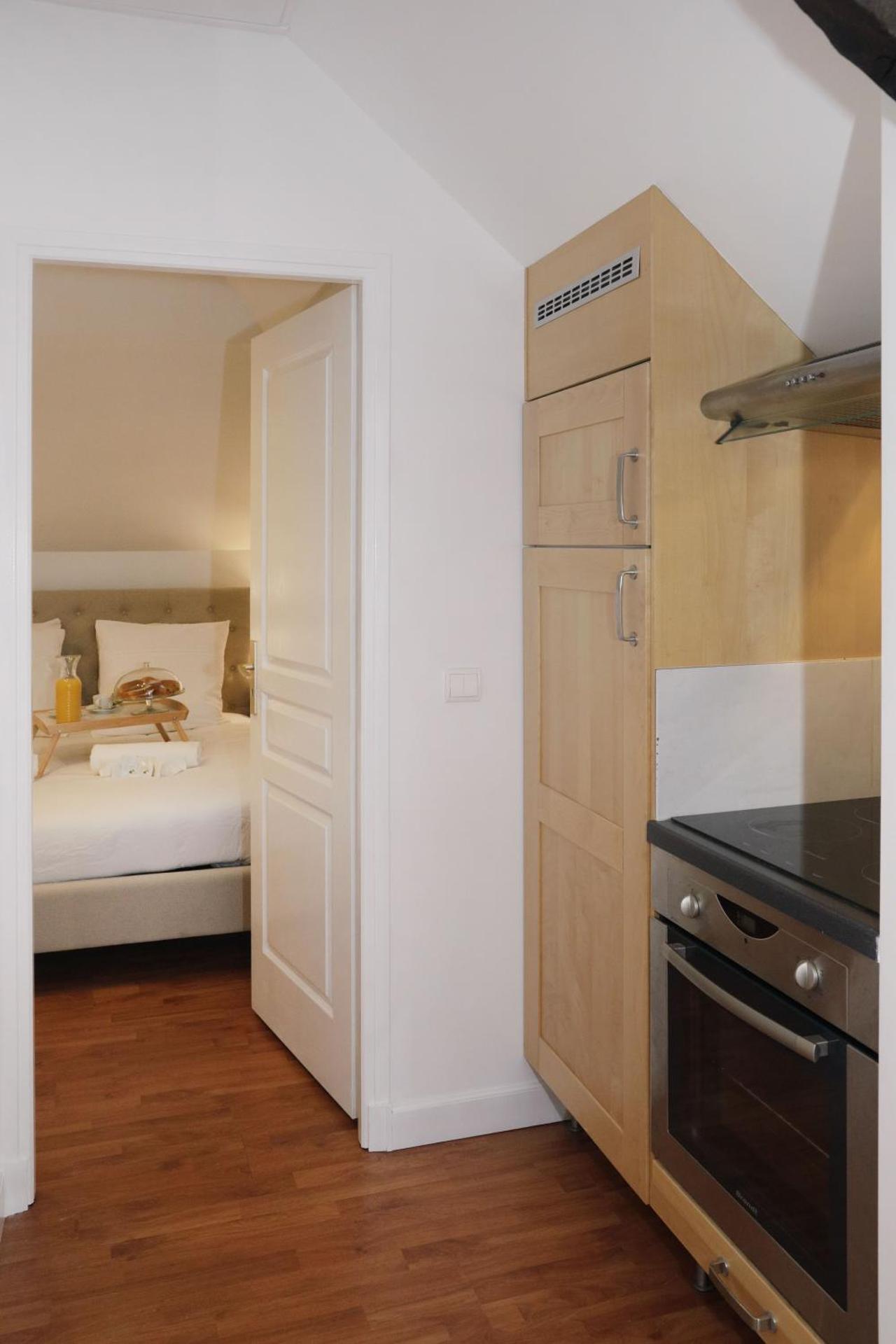 ROOFTOP - COSY FLAT Centre Senlis