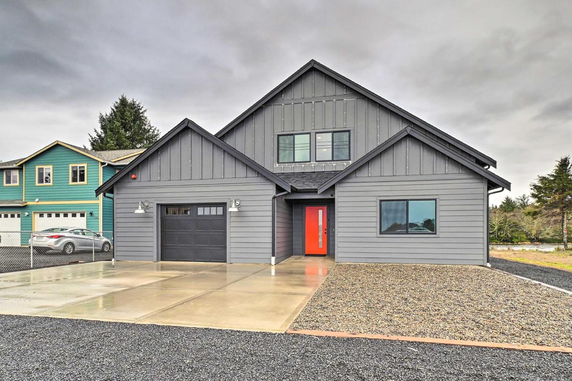 Modern Ocean Shores Getaway with Dock!