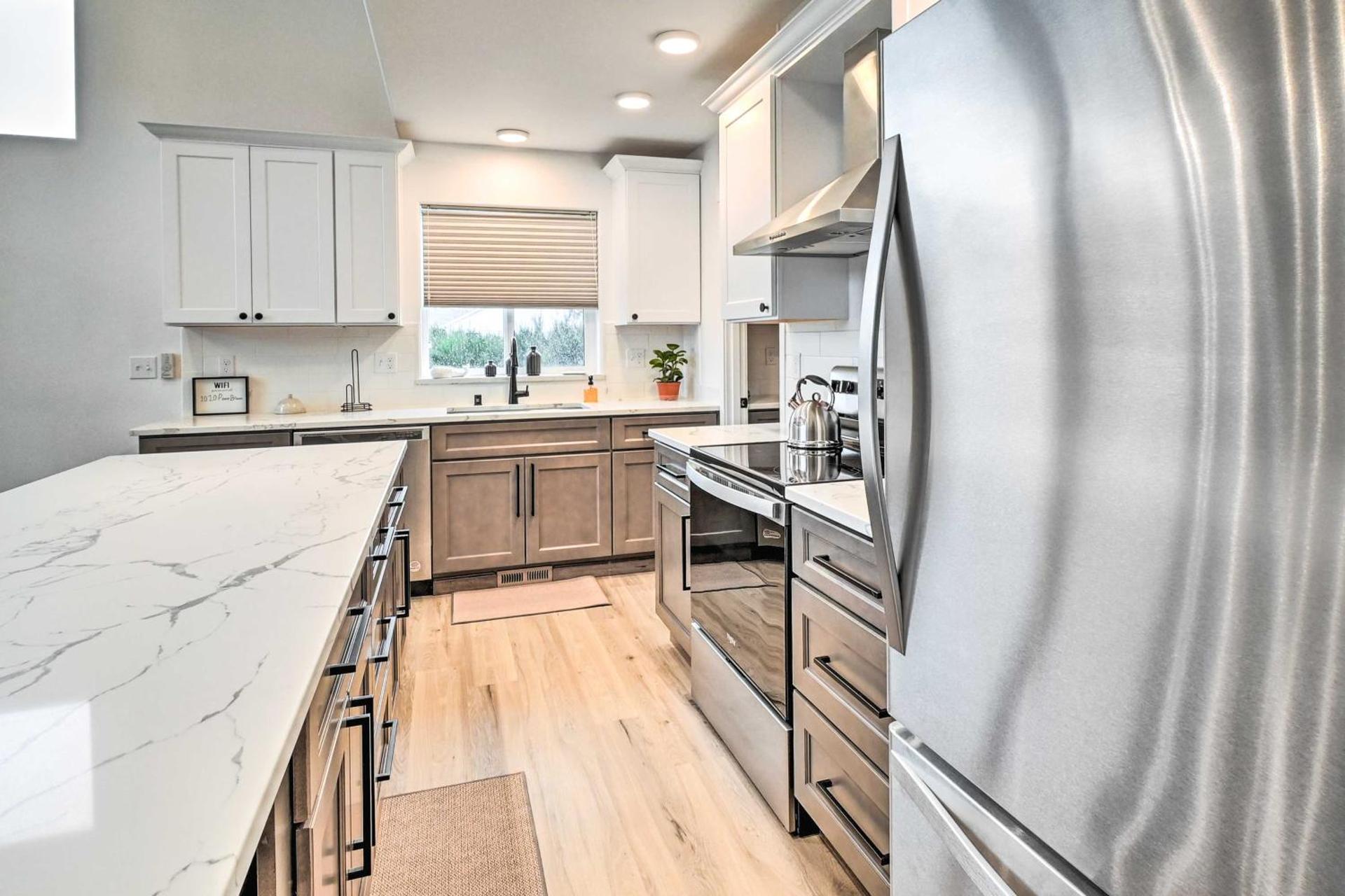 Modern Ocean Shores Getaway with Dock!