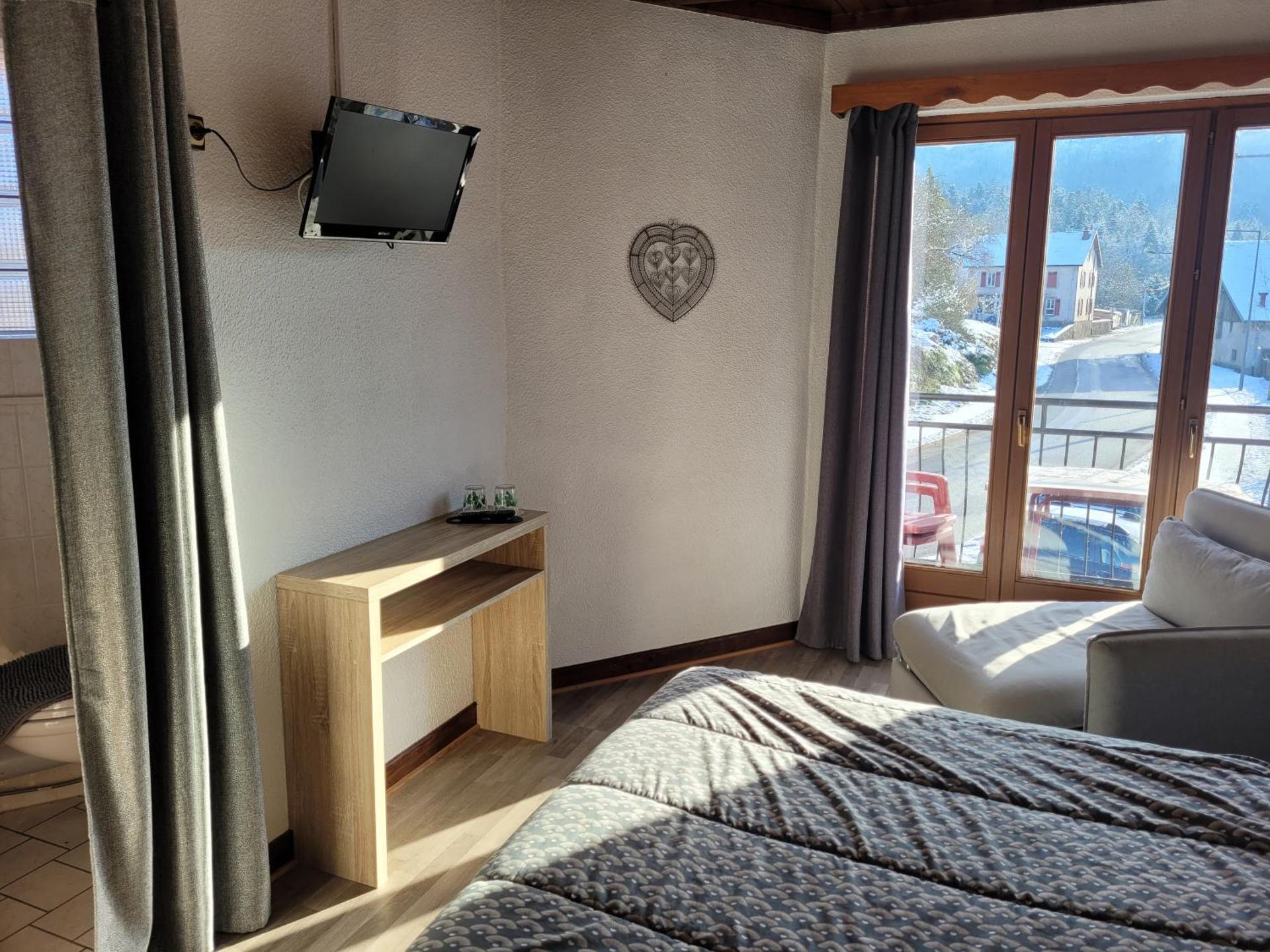 Comfort Double Room with Shower