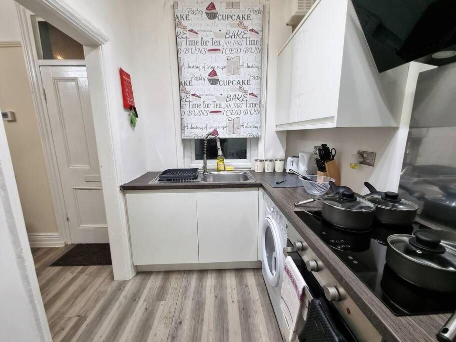 *6R* setup for your most amazing & relaxed stay + Free Parking + Free Fast WiFi *