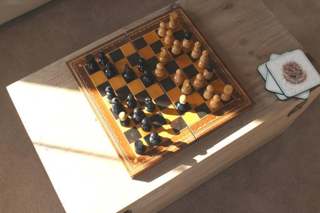 Pump Cottage - Cosy Herefordshire Cottage