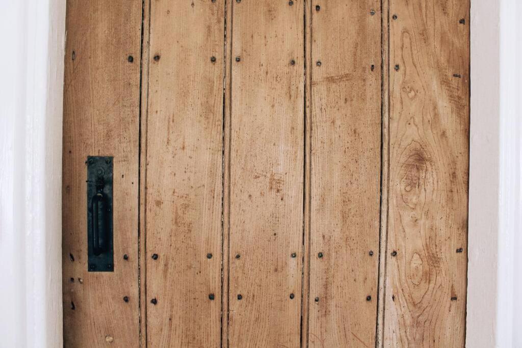 Pump Cottage - Cosy Herefordshire Cottage