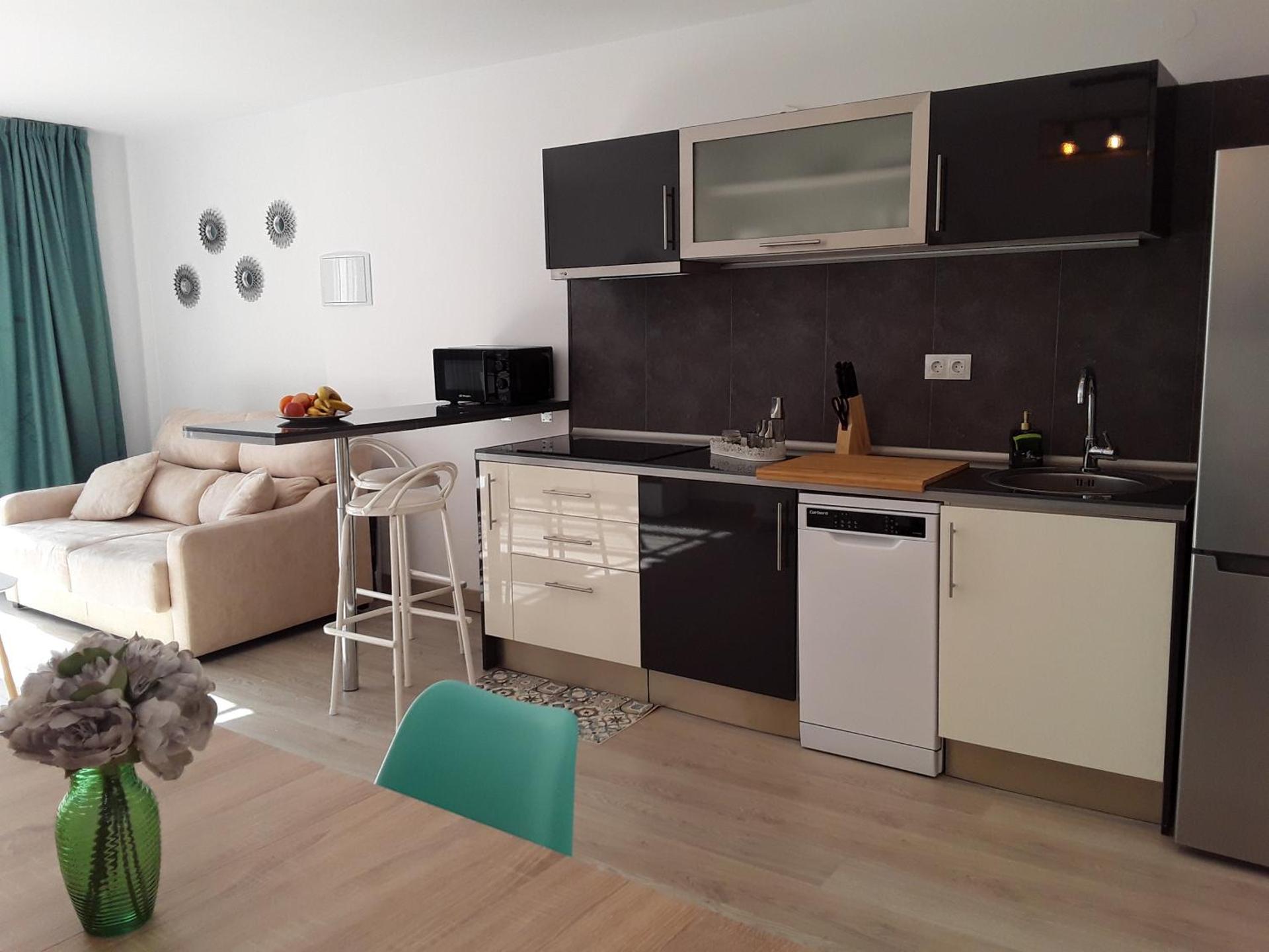 Doña Lola , luminoso Apartamento Calahonda, Mijas