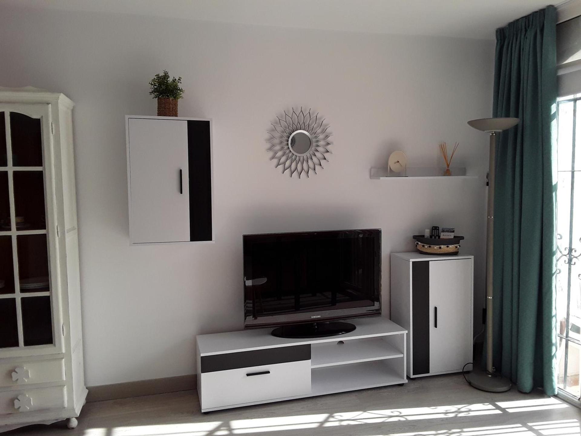 Doña Lola , luminoso Apartamento Calahonda, Mijas