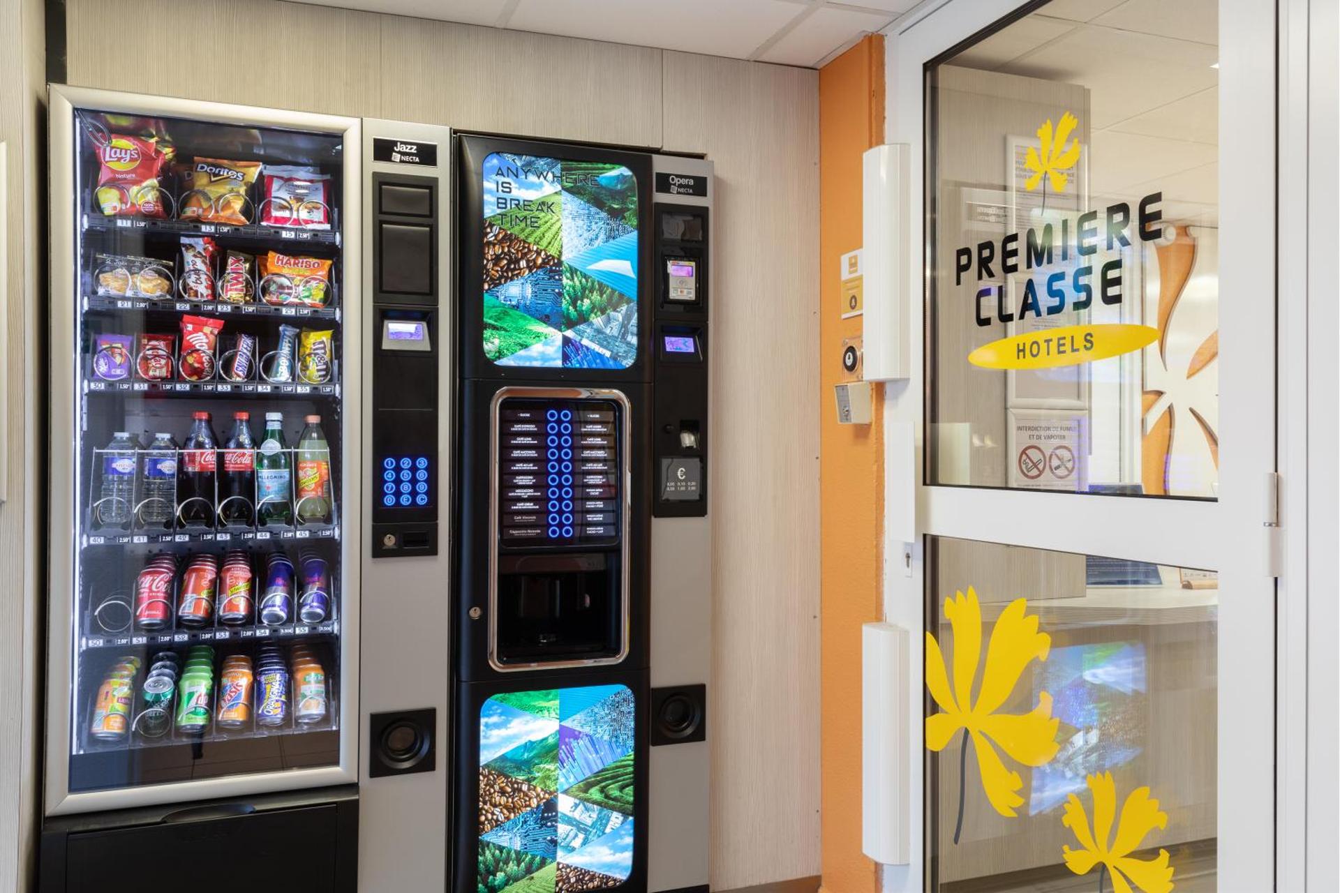 Supermarket/grocery shop