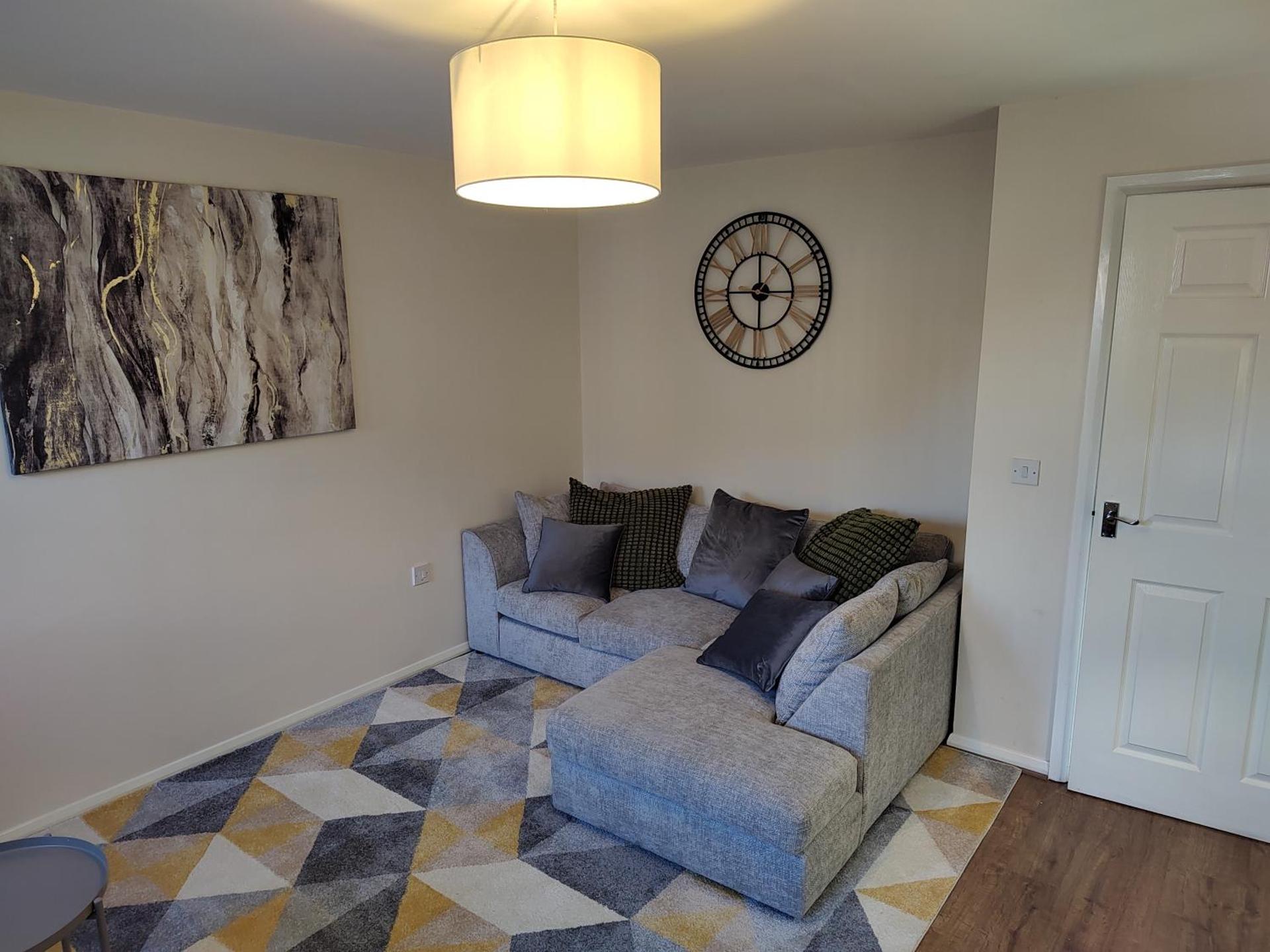 Ormonde Close 3 bed contractor family home Grantham