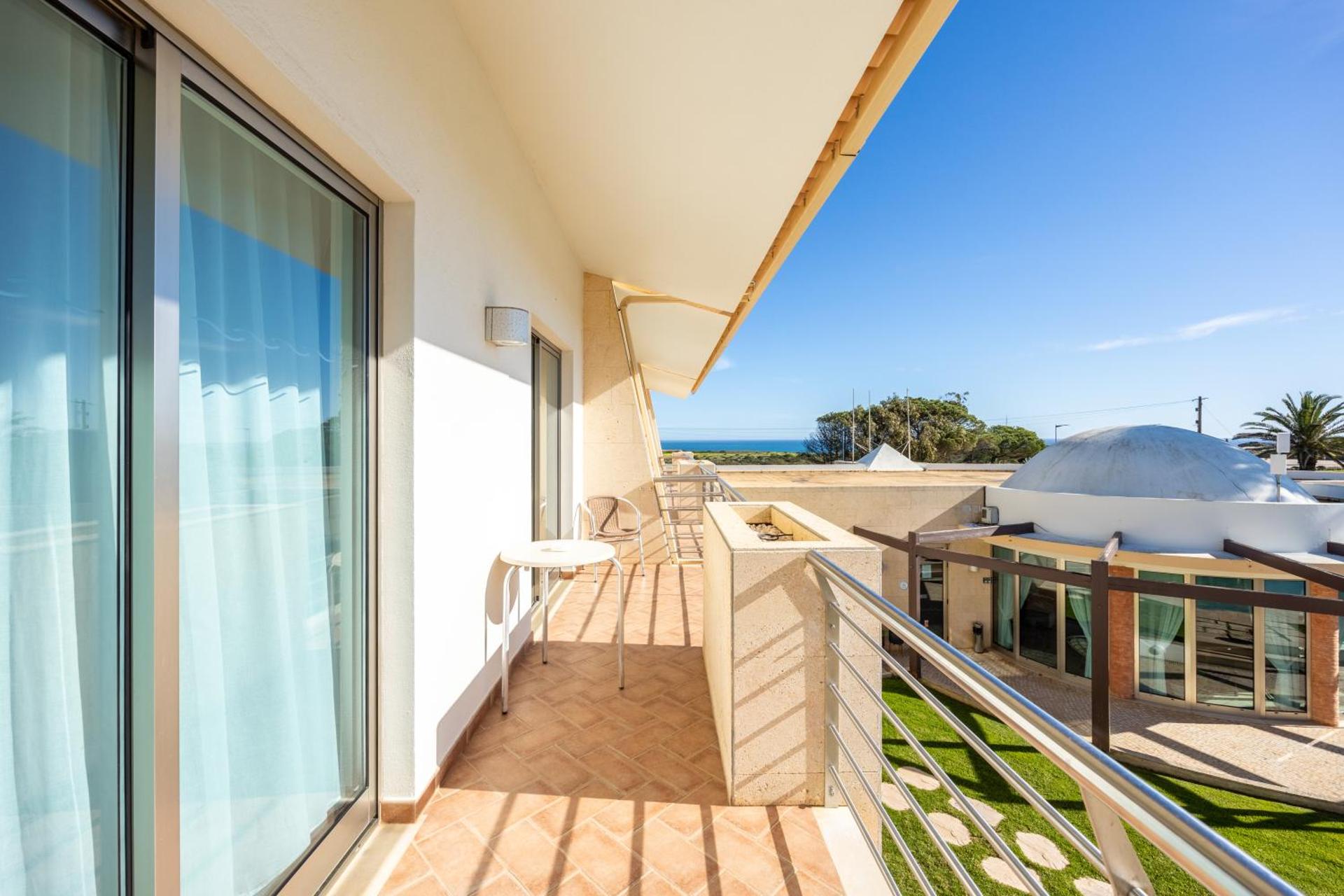 Pontalaia Apartamentos Turísticos