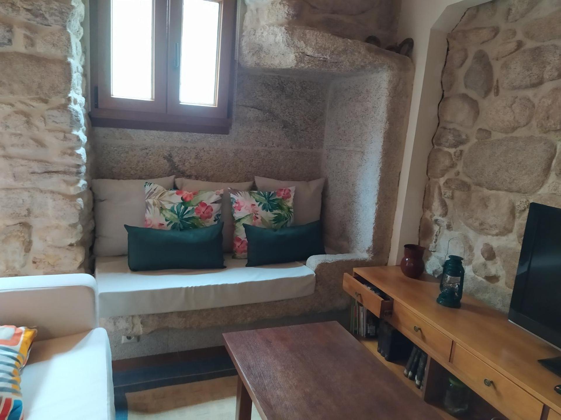 Casa de piedra acogedora a 2 minutos de la playa