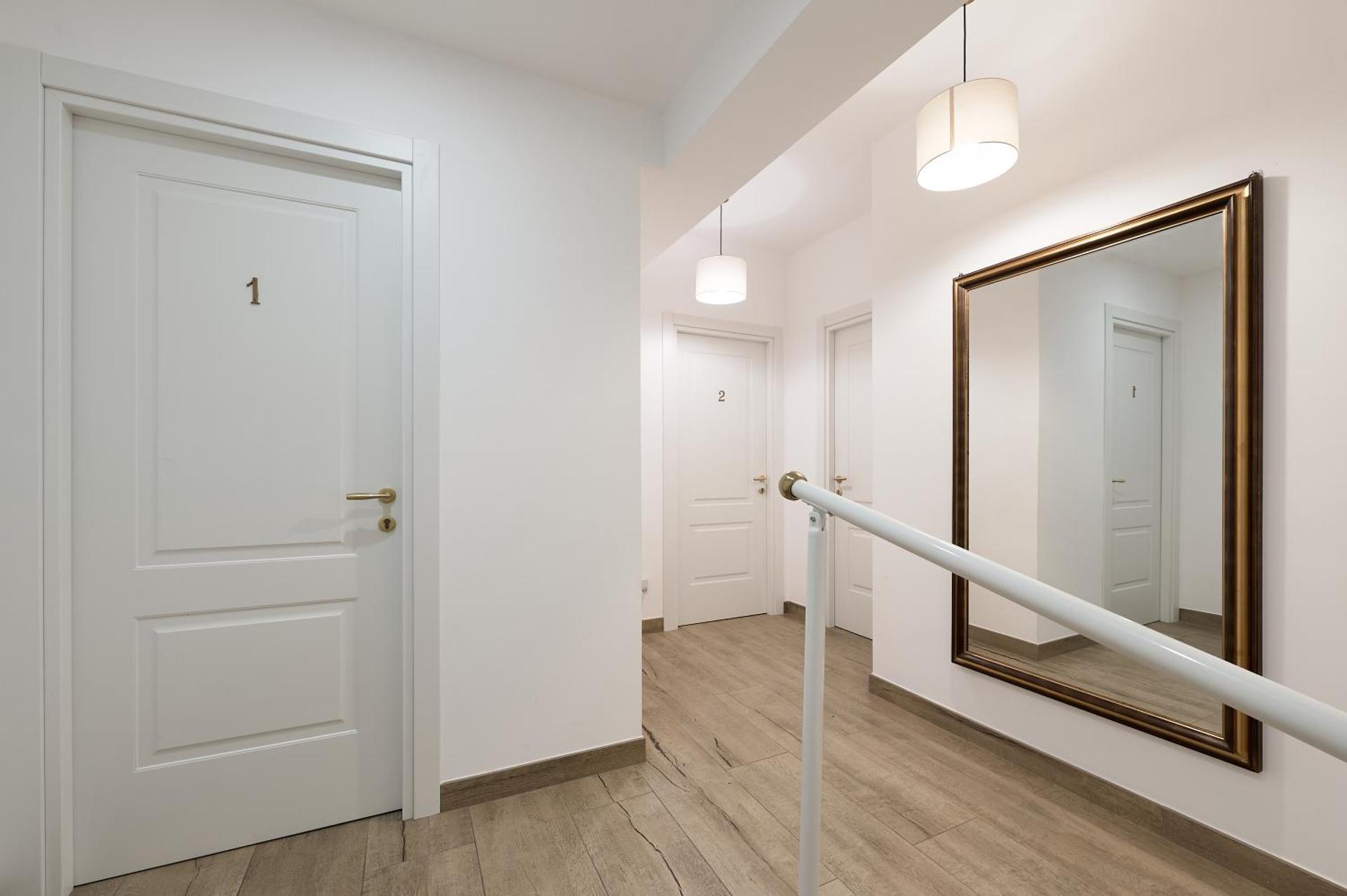 Interno 9 a San Pietro