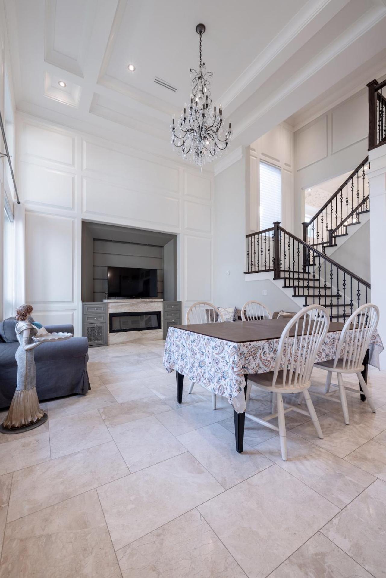 Luxurious Private Rooms in Richmond