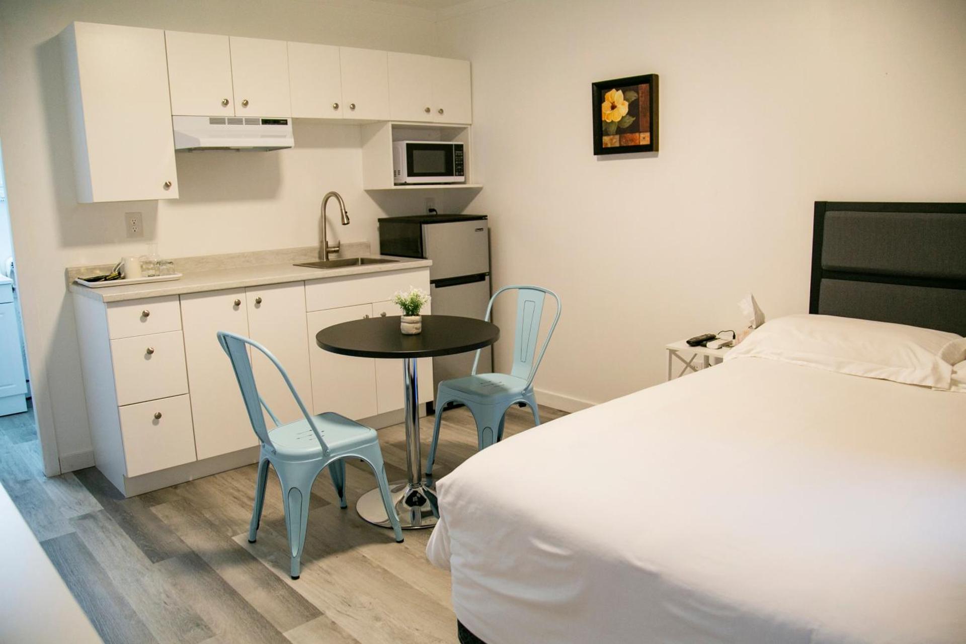 Westview Centre Motel Ltd