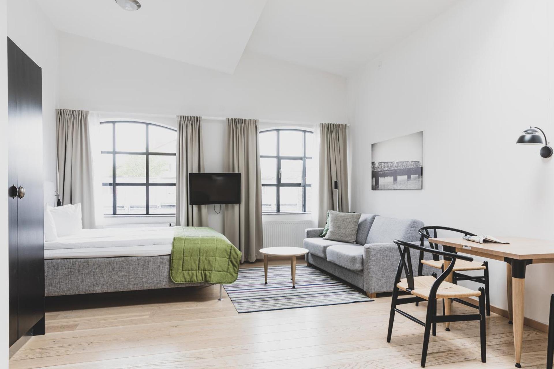 Photo of the whole room