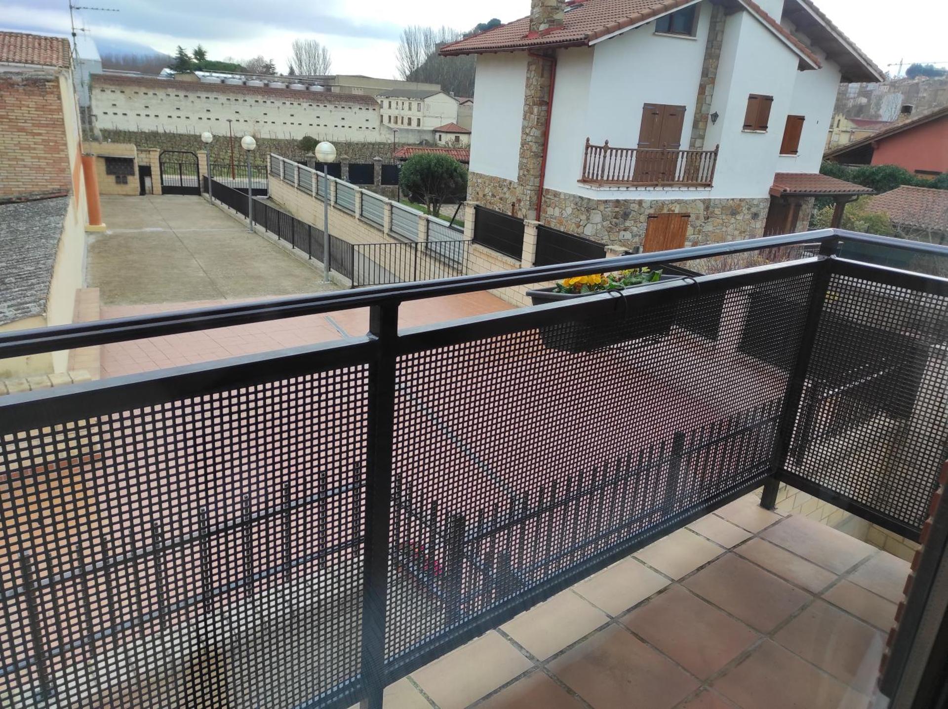 EN EL CORAZON DEL BARRIO DE LA ESTACIÓN