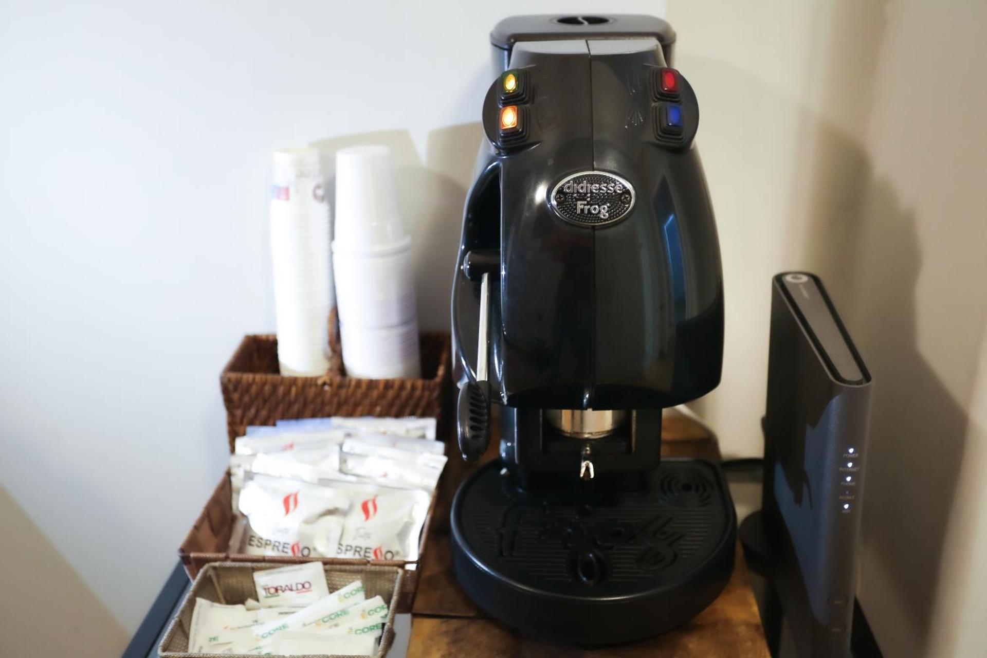 Coffee/tea facilities