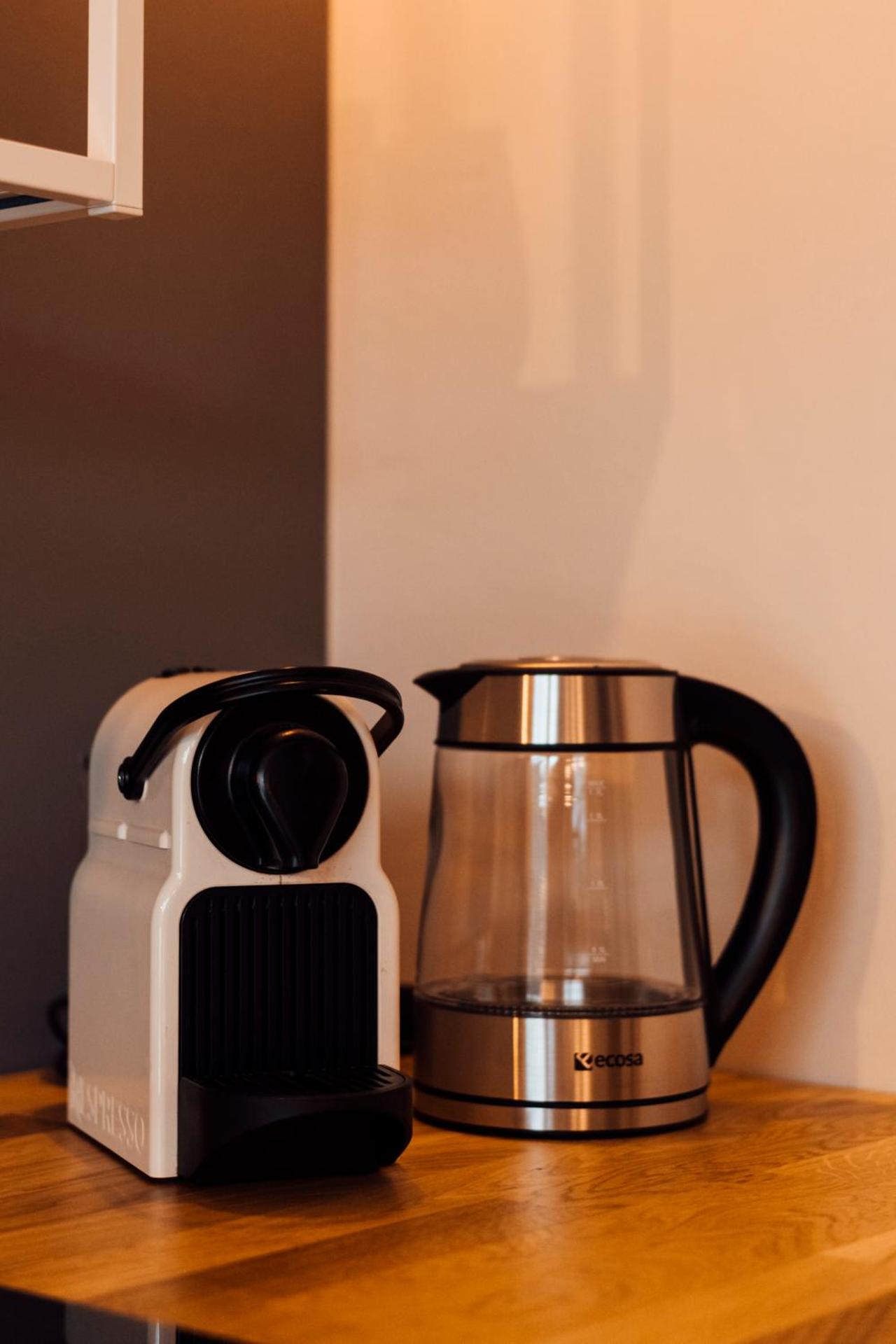 Coffee/tea facilities