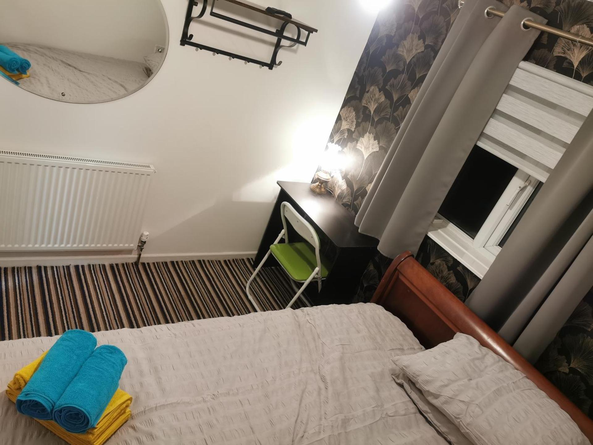 116 Maison Dieu Road Room E in Dover