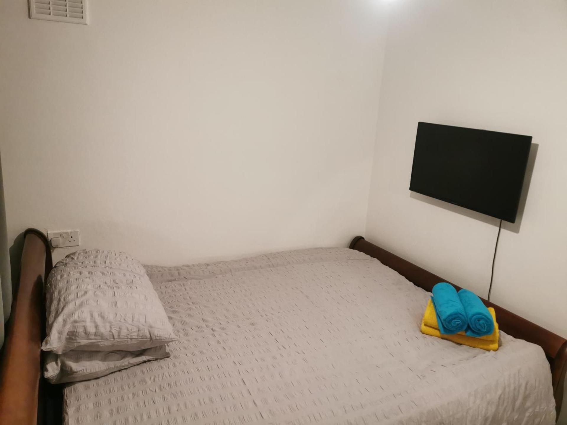 116 Maison Dieu Road Room E in Dover