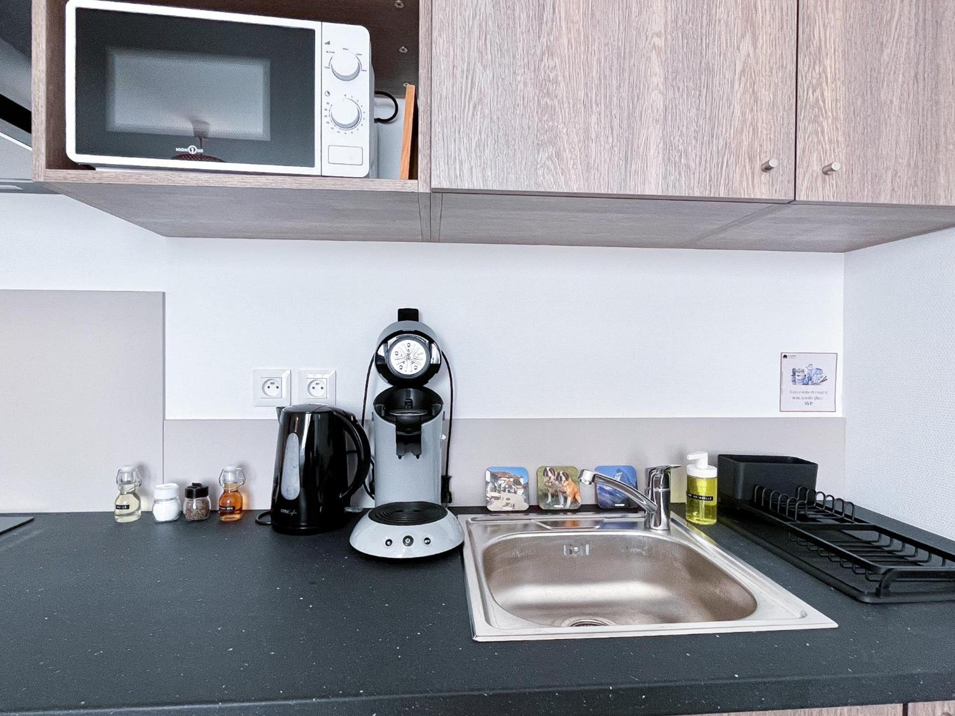 Coffee/tea facilities