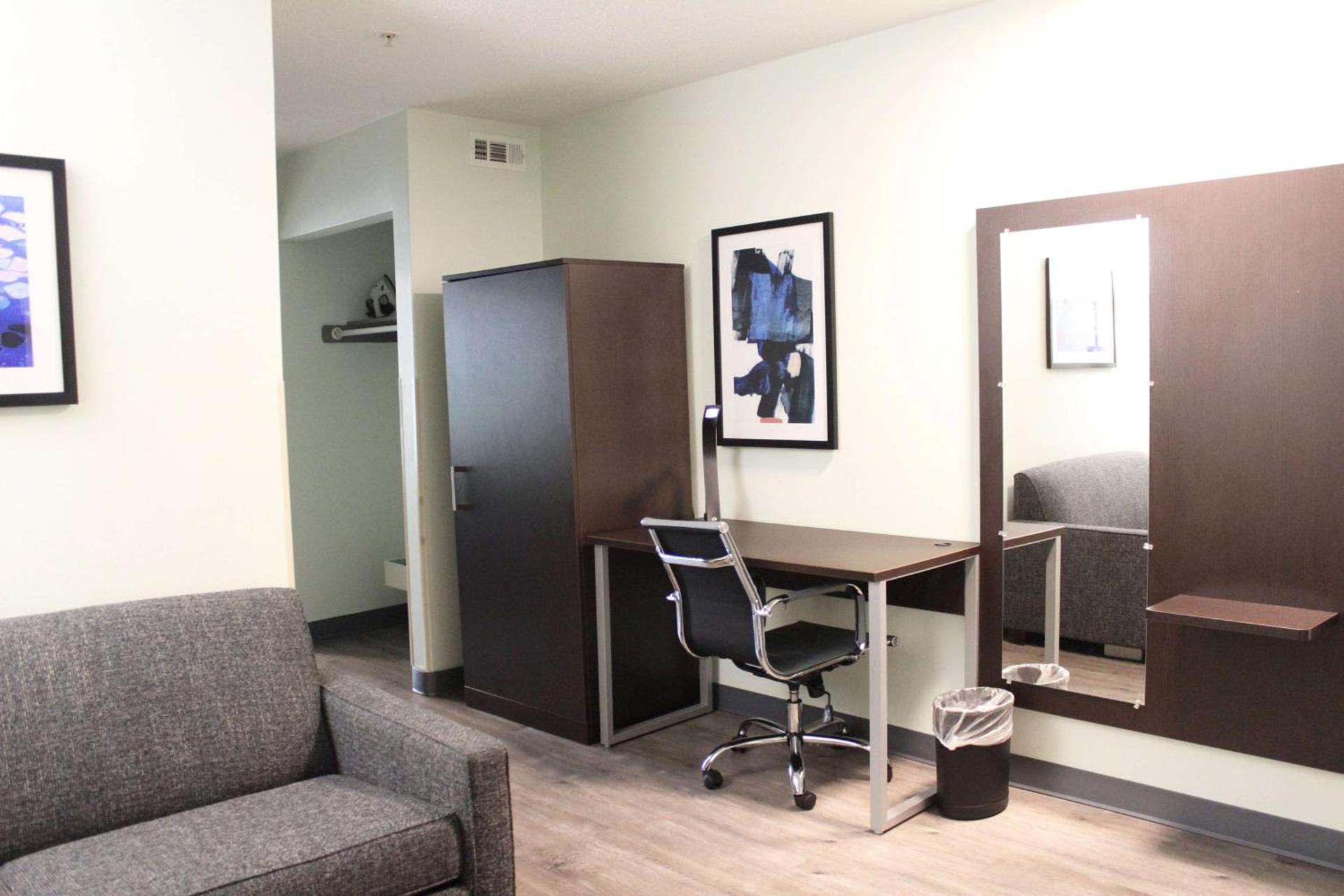 Photo of the whole room