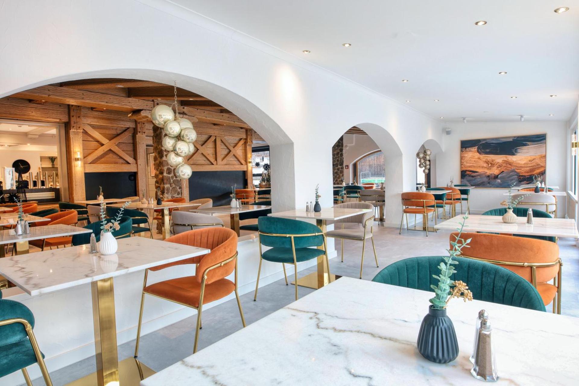 Restaurant/places to eat