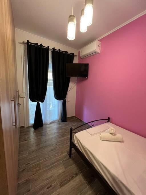 Family Getaway Close the Sea