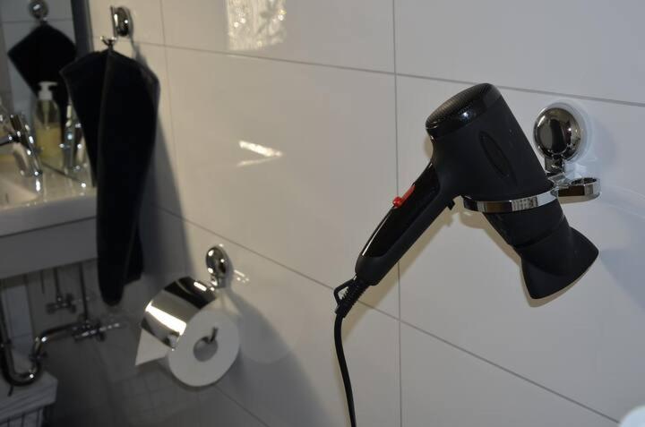 schöne große Wohnung 2 Schlafzimmer bis 6 Pax nähe Stadion Signal Iduna