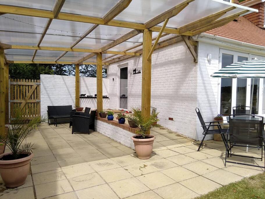 Blackberry Annex. Detached cottage. Rural location