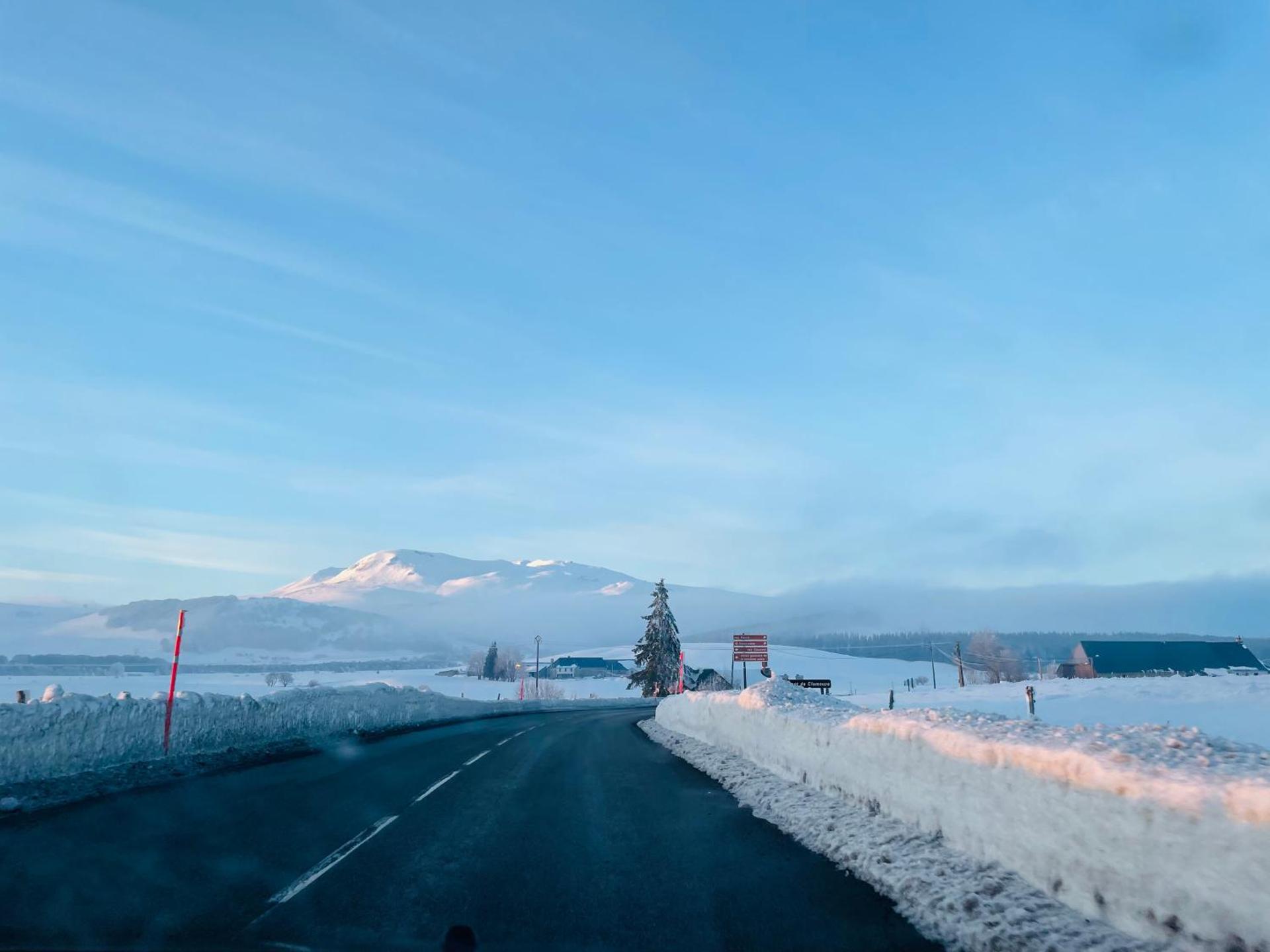 Le 77 - chalet nature proche S.Besse