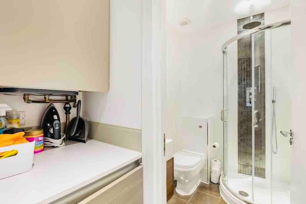 Canary wharf Luxury apartment