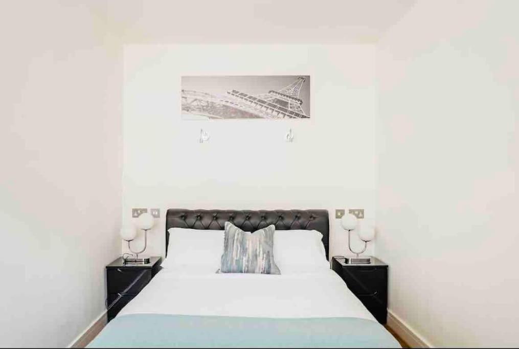 Canary wharf Luxury apartment