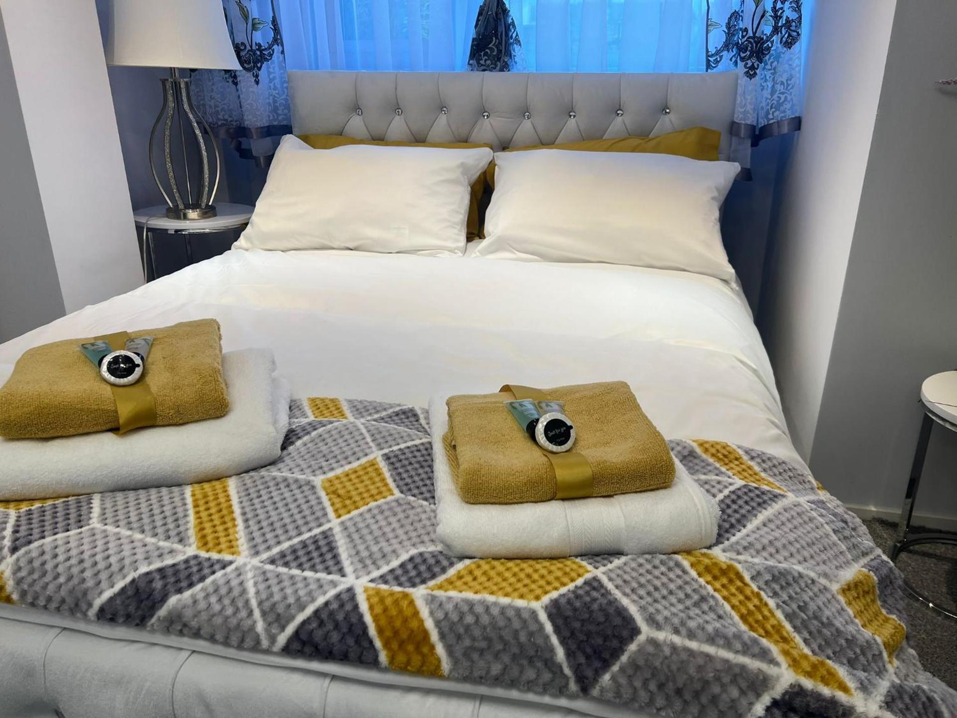 Apartment Luxe FREE WIFI, FREE PARKING, FREE NETFLIX