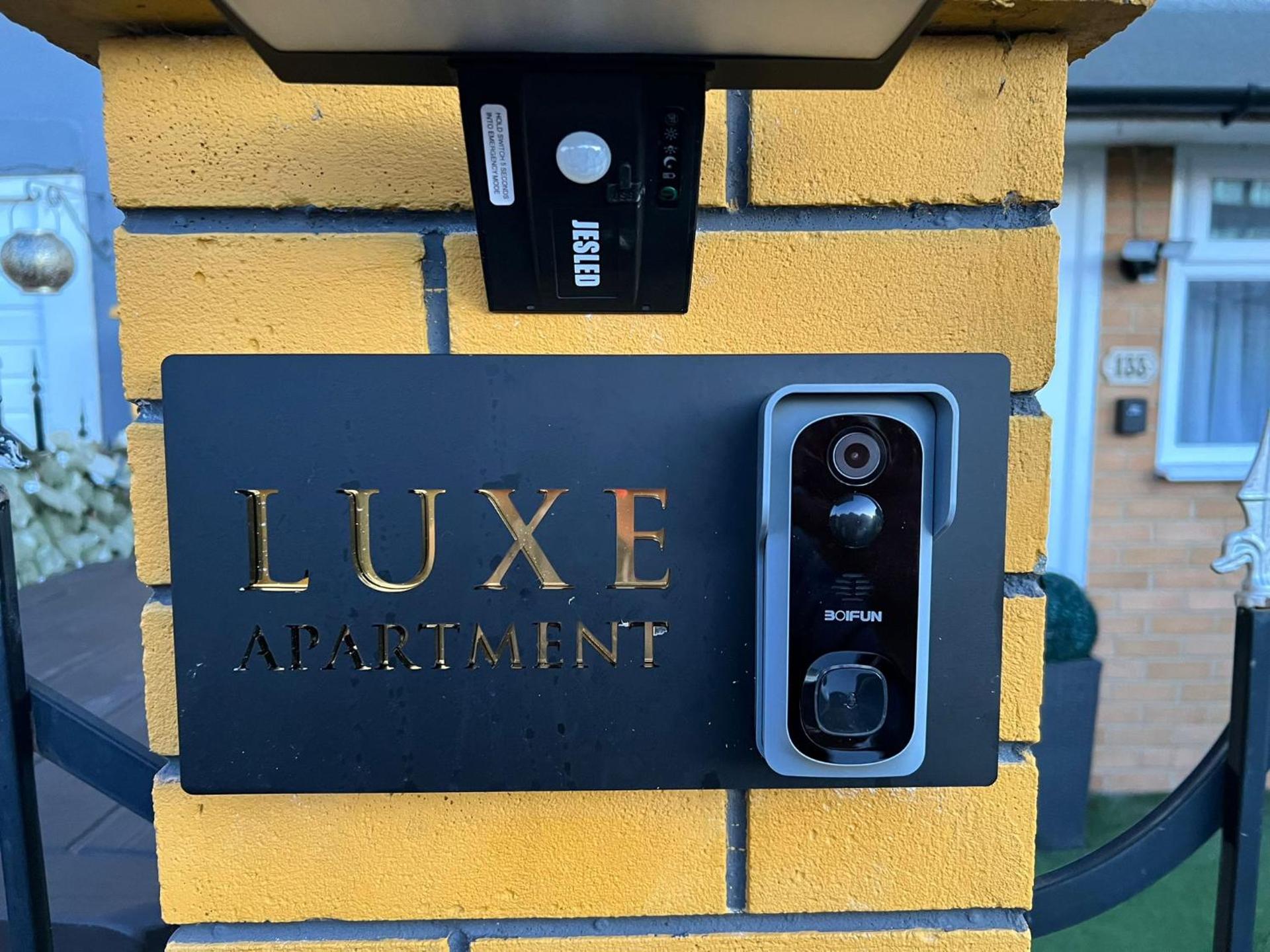 Apartment Luxe FREE WIFI, FREE PARKING, FREE NETFLIX