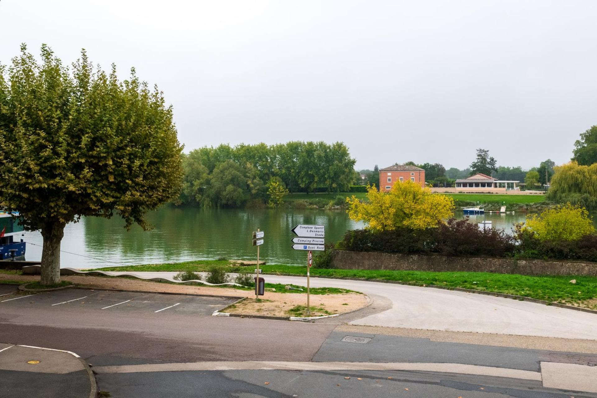 Tintin - Locationtournus