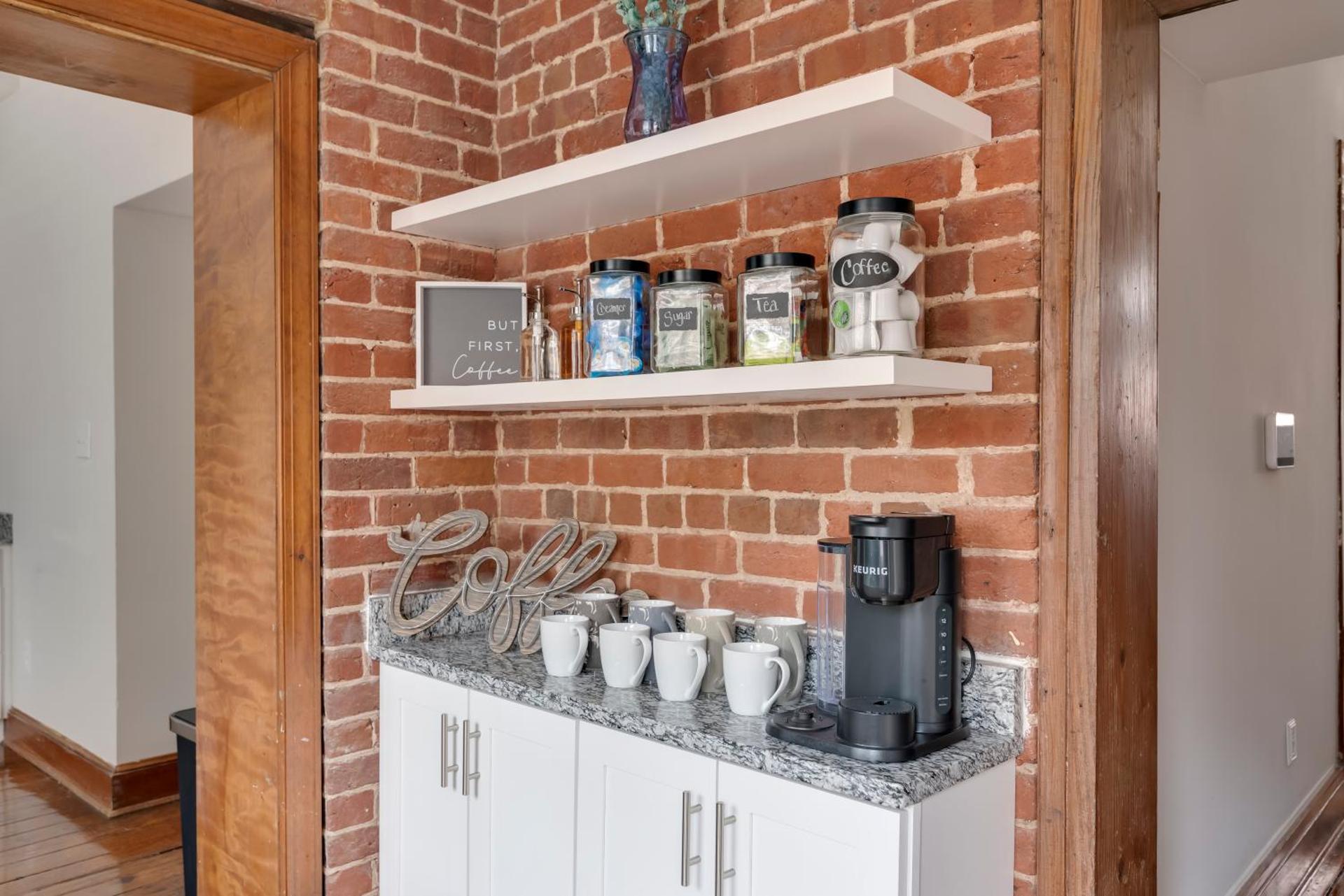 Coffee/tea facilities