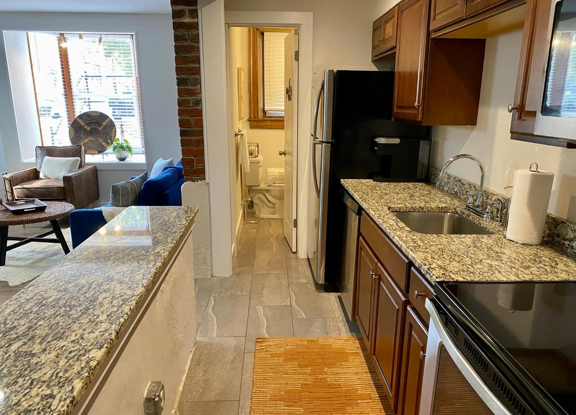 Kitchen or kitchenette