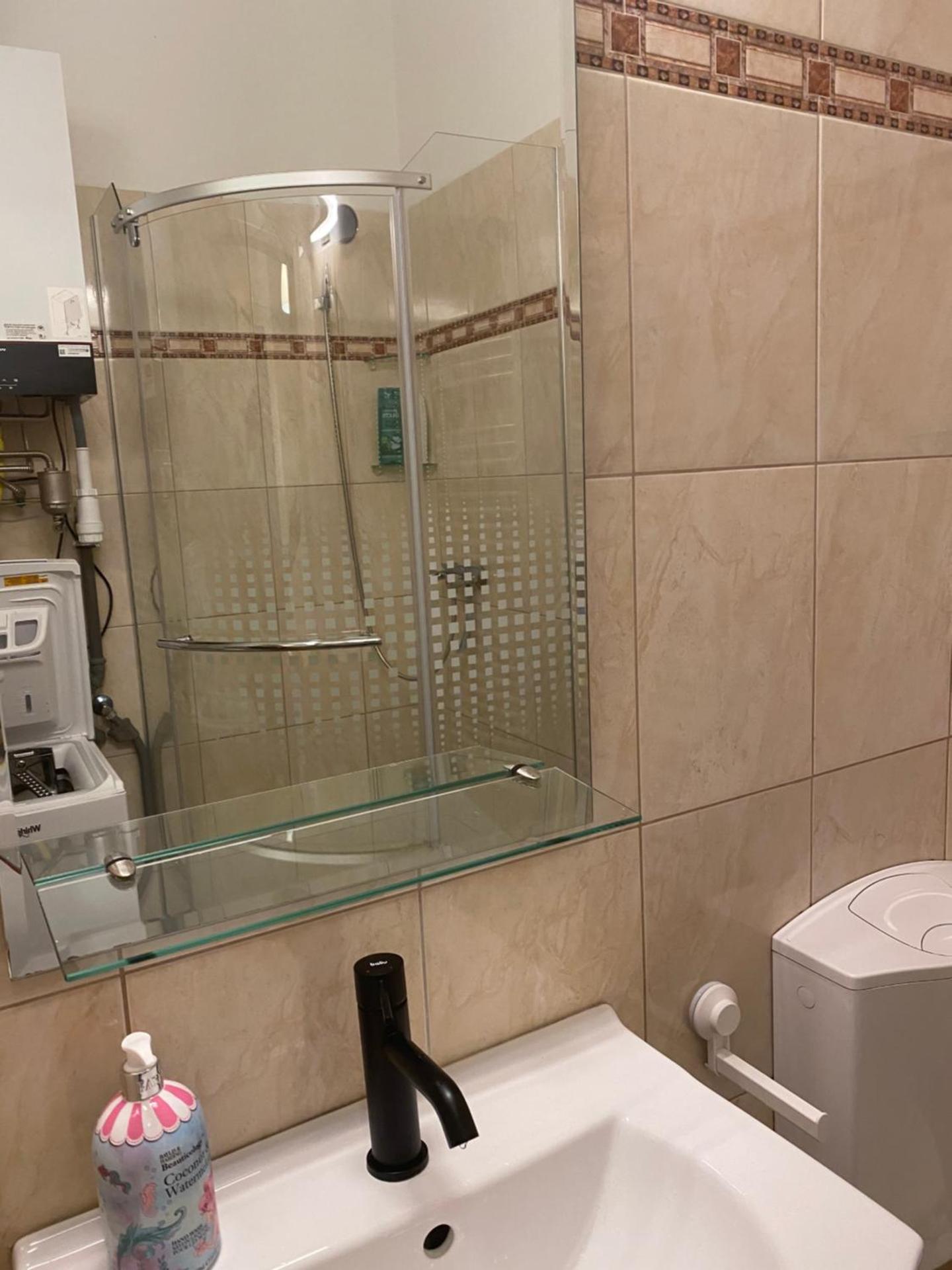 Blue Danube Apartment Downtown with Free Parking