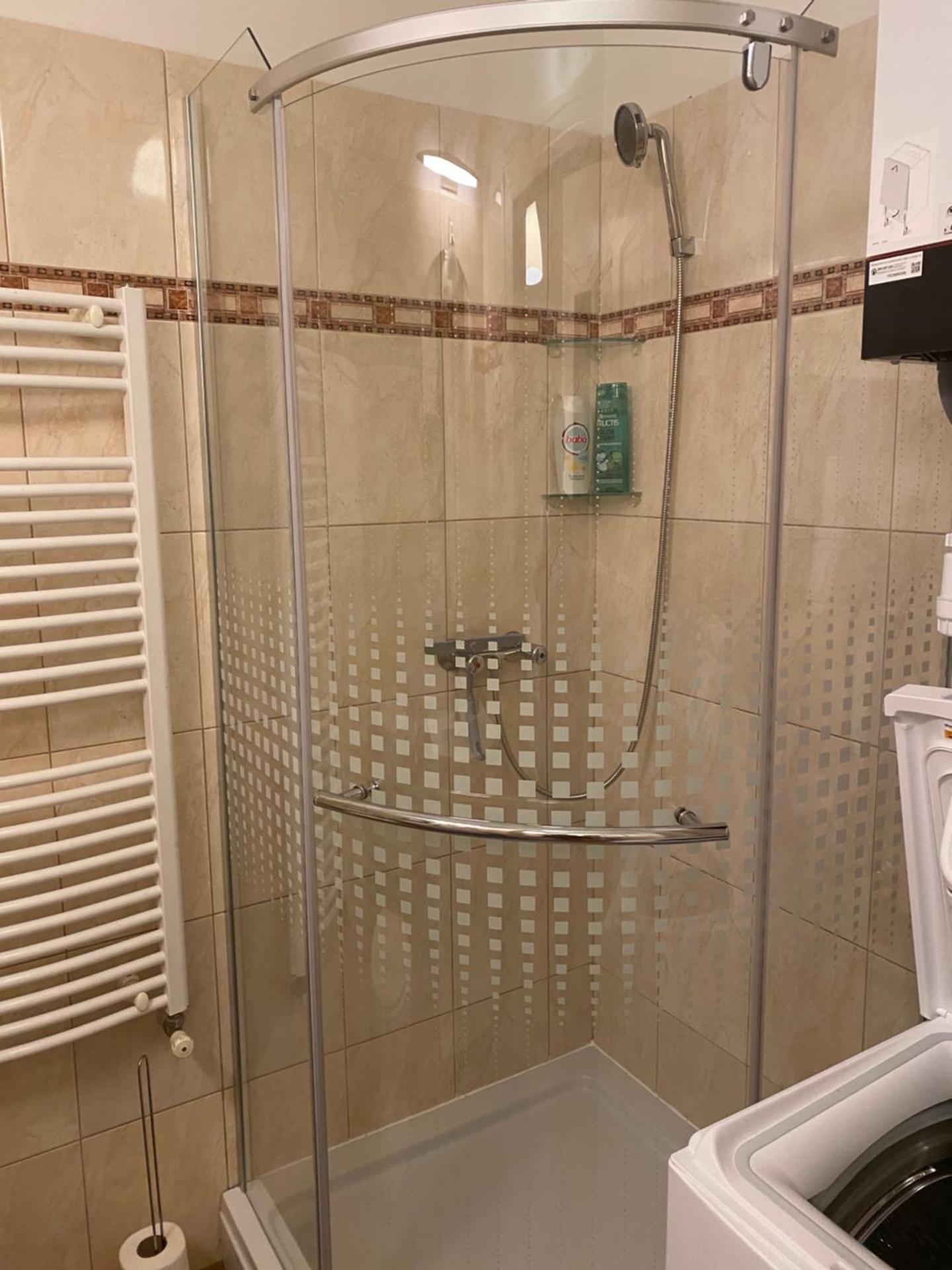 Blue Danube Apartment Downtown with Free Parking