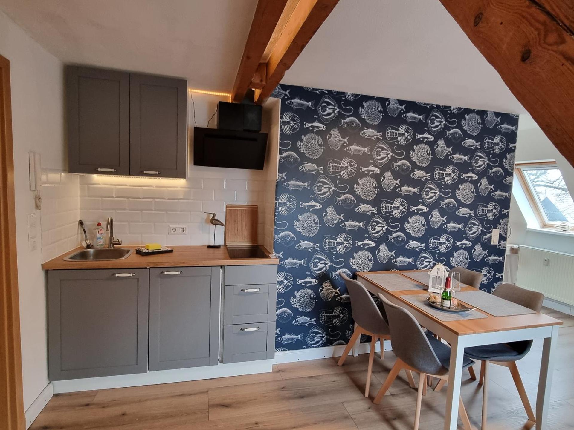 NEU 2023 STADTVILLA 1910 ESENS BENSERSIEL 2-5 Personen NORDSEE OSTFRIESLAND