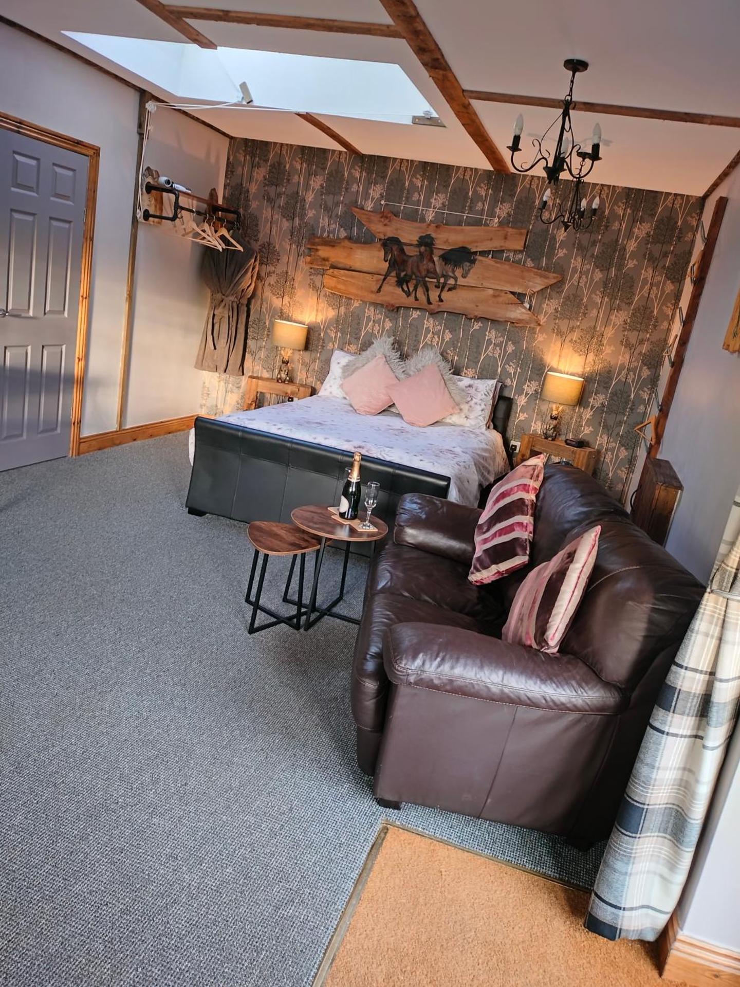 The Hideaway with hot tub