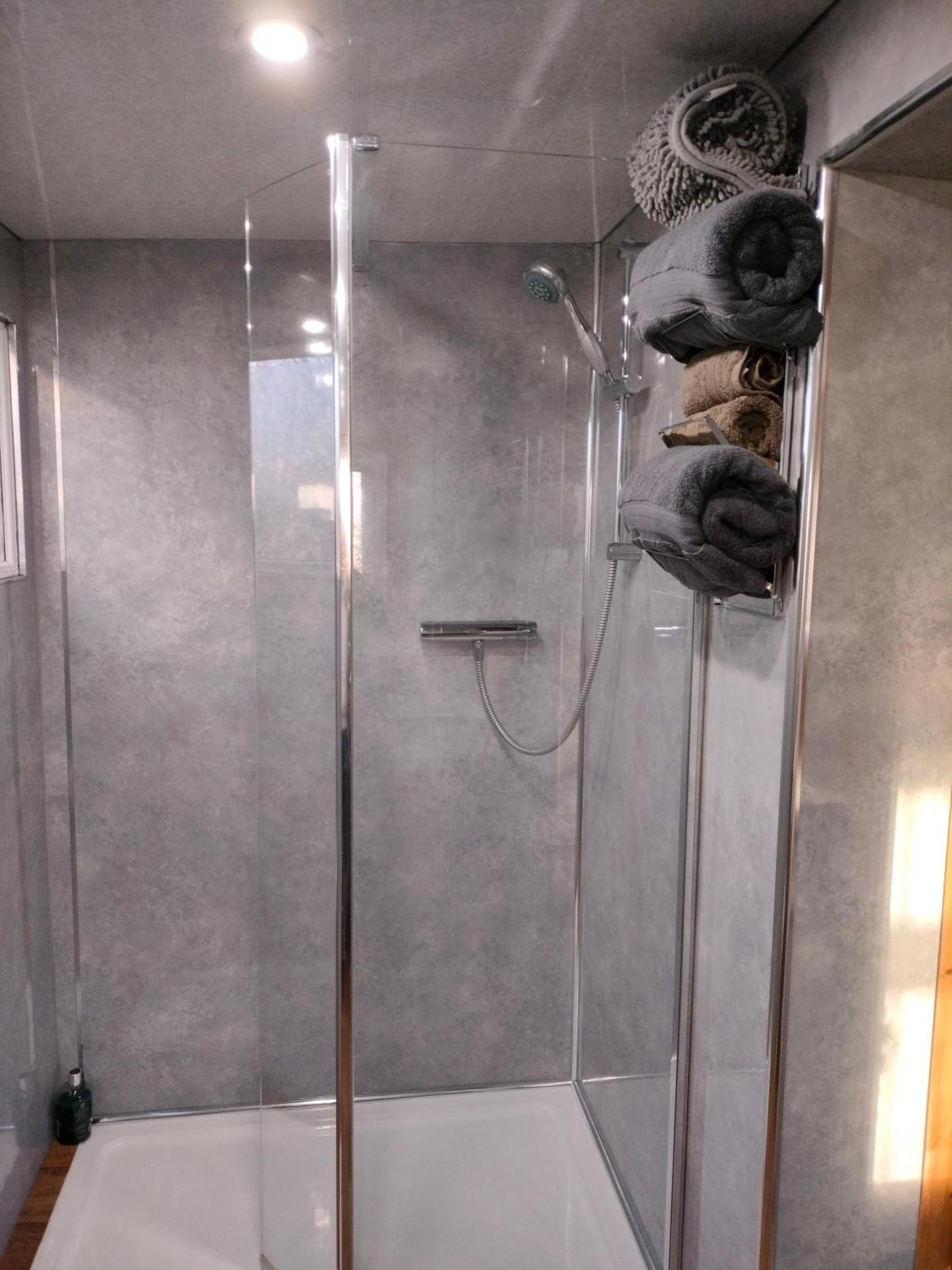 The Hideaway with hot tub