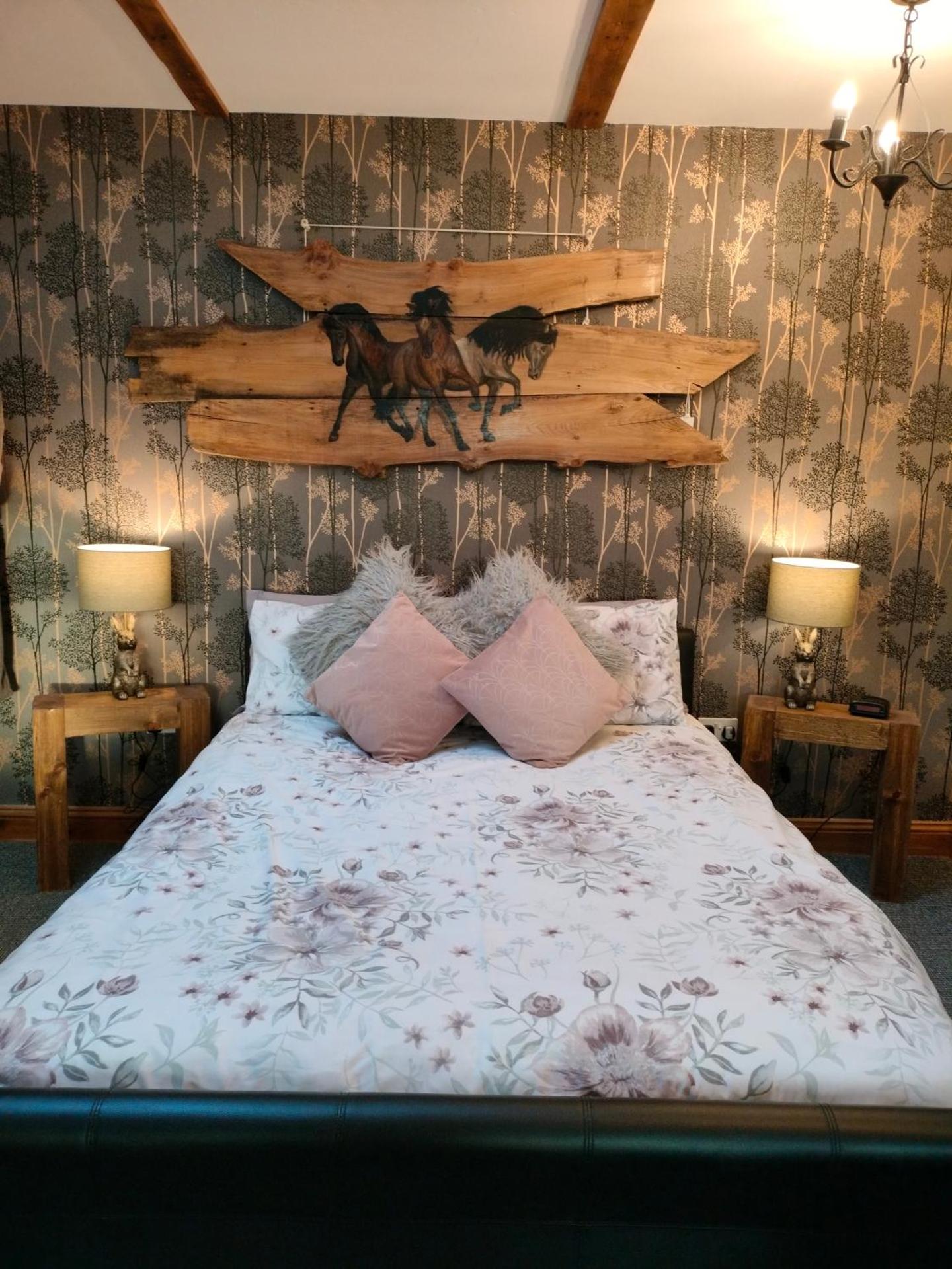 The Hideaway with hot tub