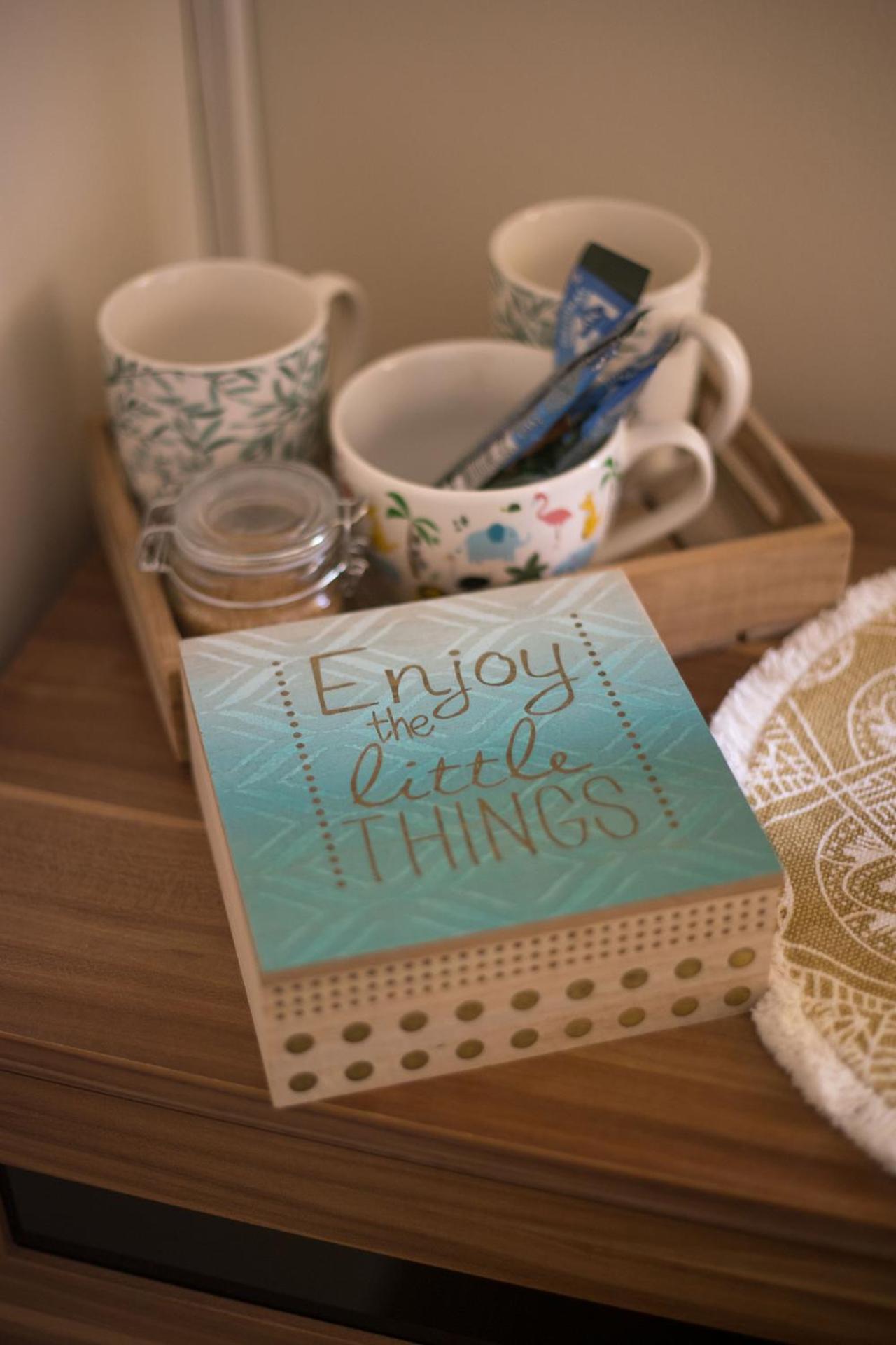 Coffee/tea facilities