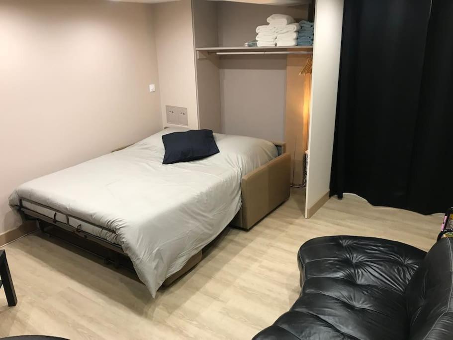 Paisible logement tout équipé pour 1 à 6 personnes