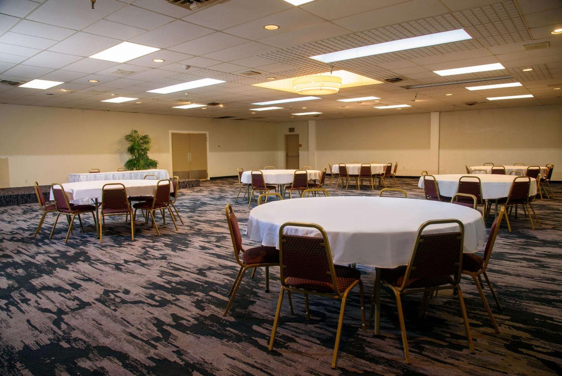 Meeting/conference room