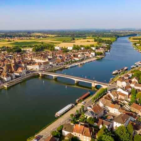 La calèche, la Diligence, centre St Jean de Losne
