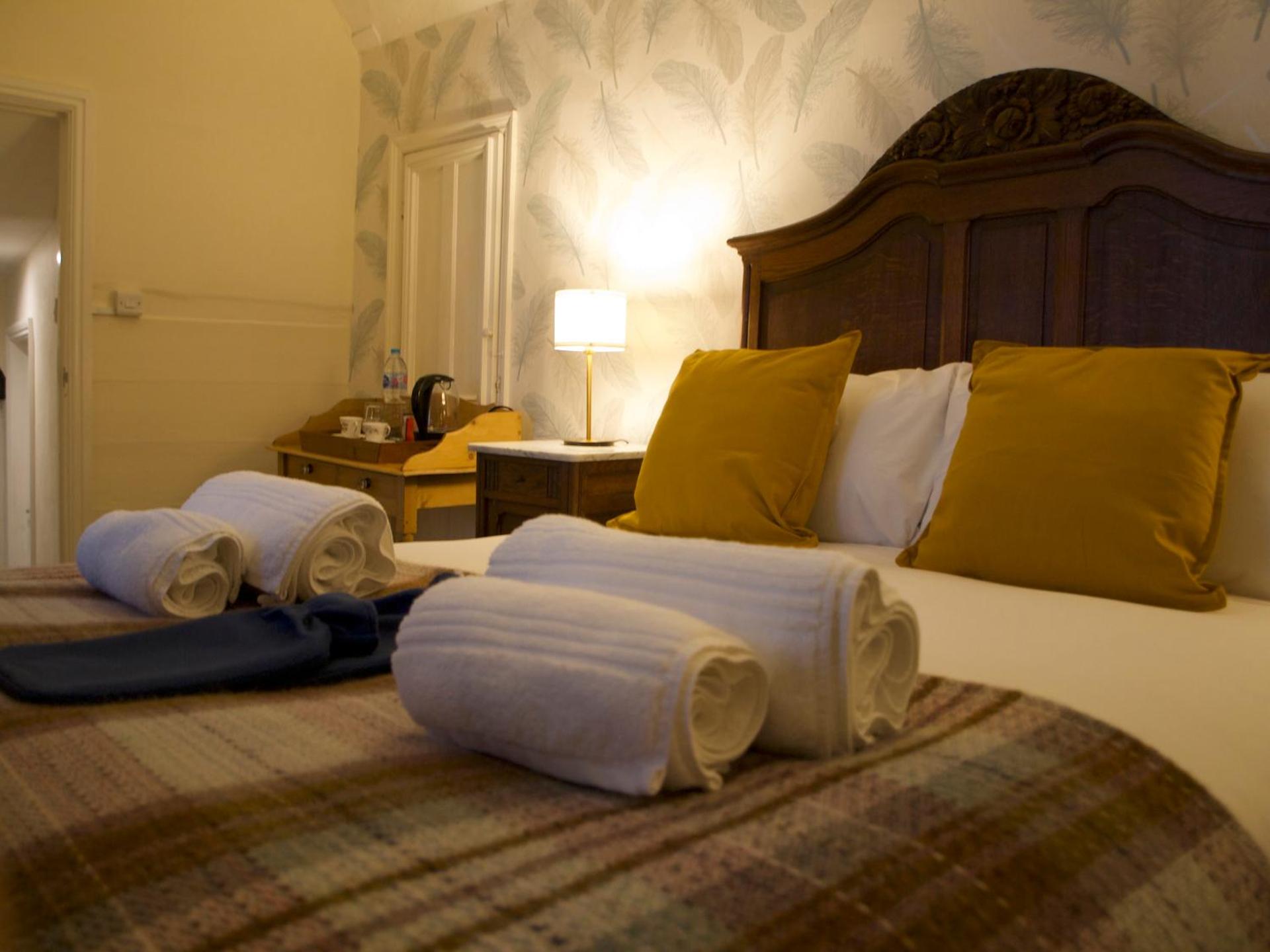 Painters at the Angel