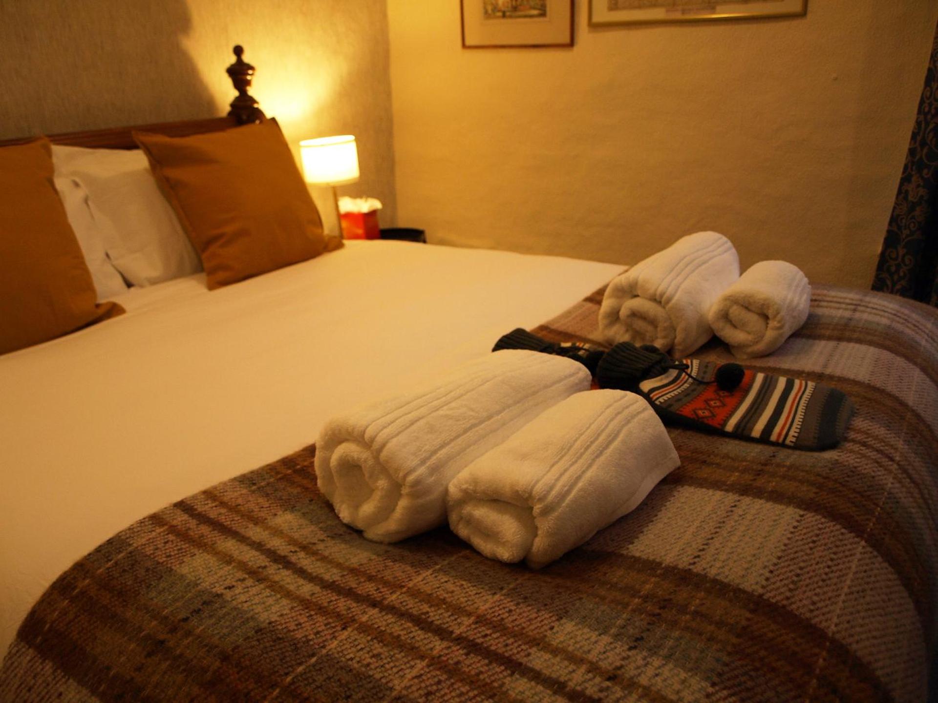 Painters at the Angel